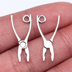 40Pcs 23X12Mm Tool Vise Pliers Charm Pendants for Jewelry Making Antique Silver Color Vise Pliers Pendants Charm Pliers