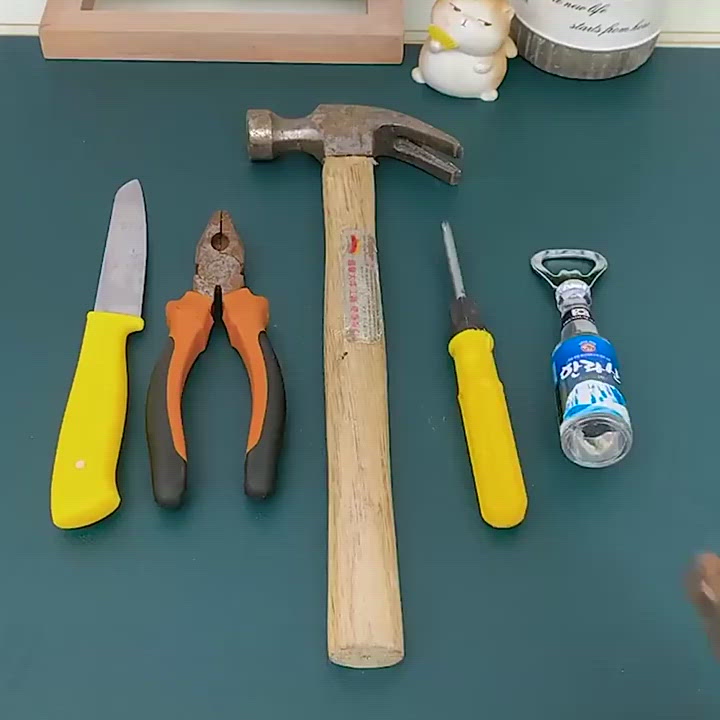 Multi-tool Claw Hammer